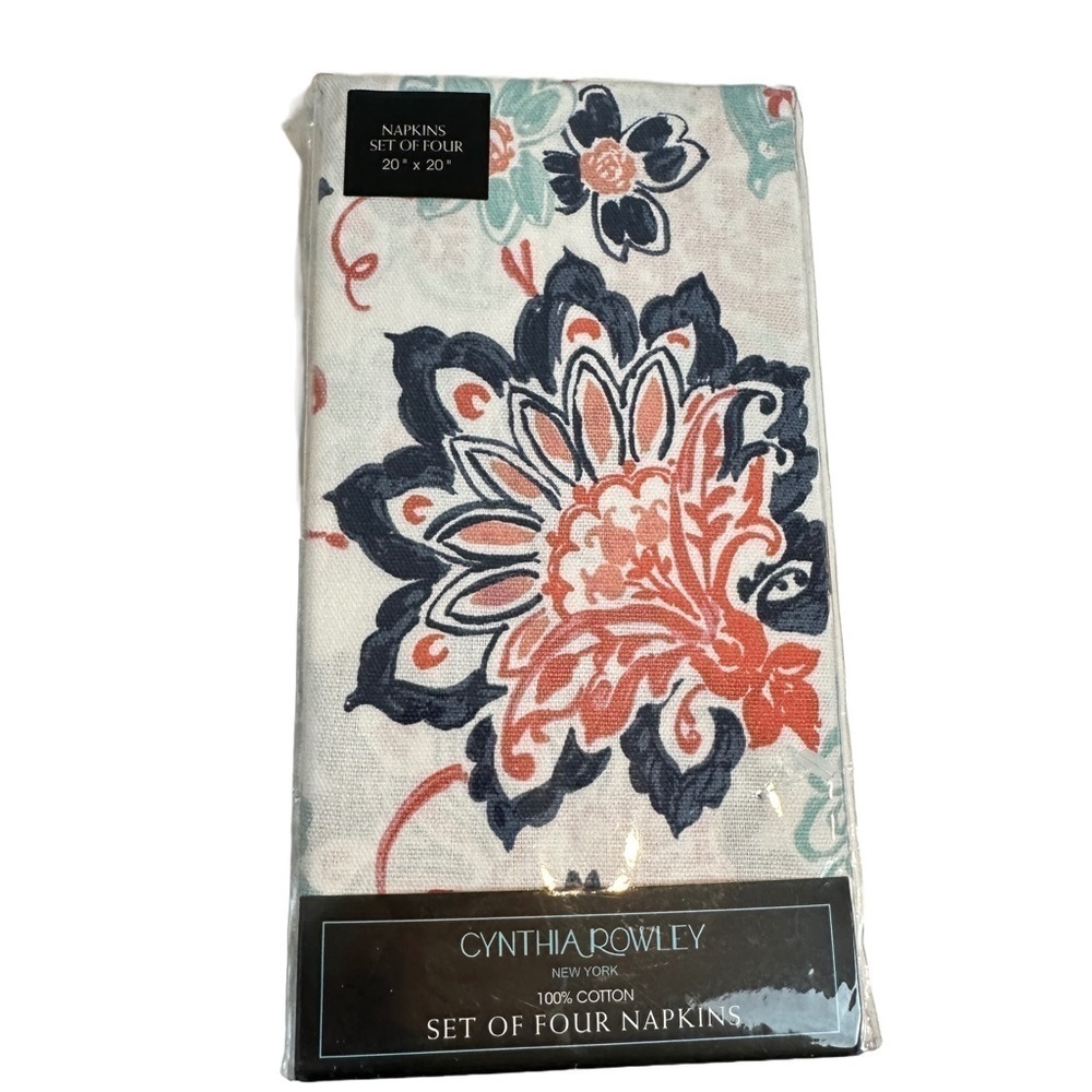 NWT Cynthia Rowley Set 4 Cotton Napkins